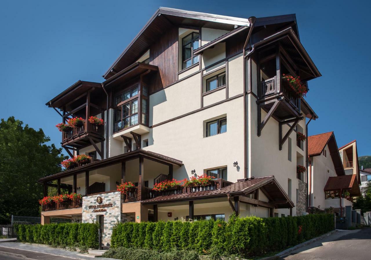 Uphill Residence Sinaia Exteriör bild